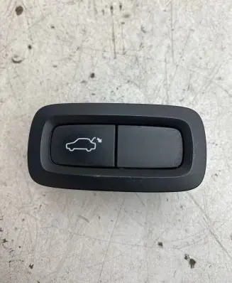 Volvo XC60 Tailgate opening switch 31674800