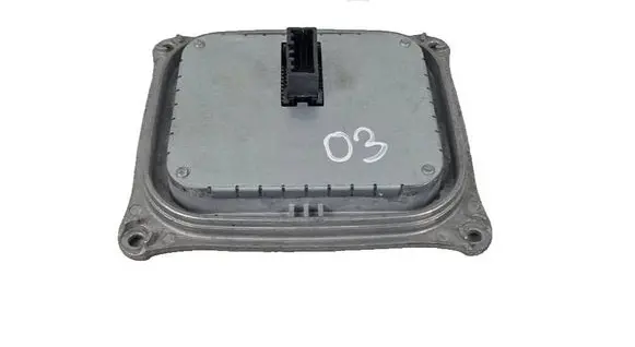 Alfa Romeo Stelvio Xenon control unit/module 147000026900