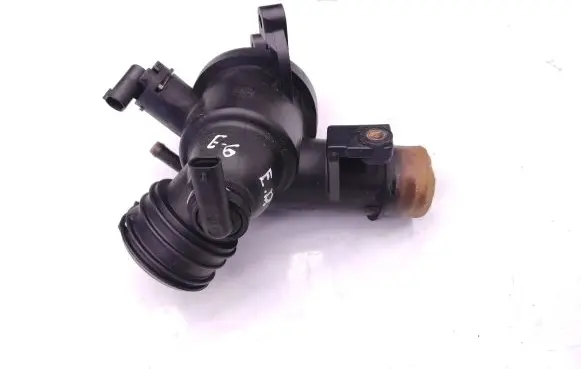 Thermostat/thermostat housing