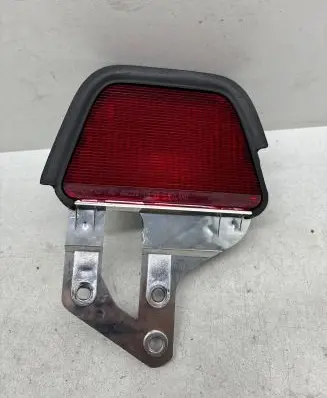 Toyota Avensis T250 Third/center stoplight E3130892 02S3
