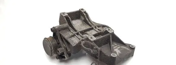 Audi A4 S4 B5 8D A/C compressor mount bracket 058260885