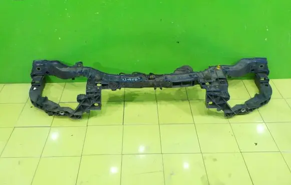 Ford Focus Radiator support slam panel 