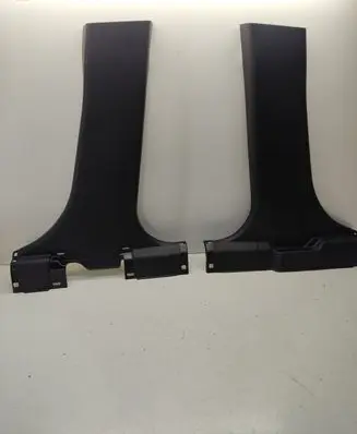 Mitsubishi Outlander (B) pillar trim (bottom) 7211A054 7211A053