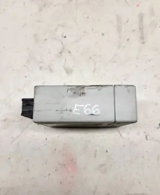 BMW 7 E65 E66 Camera control unit module 6987550 439705480132