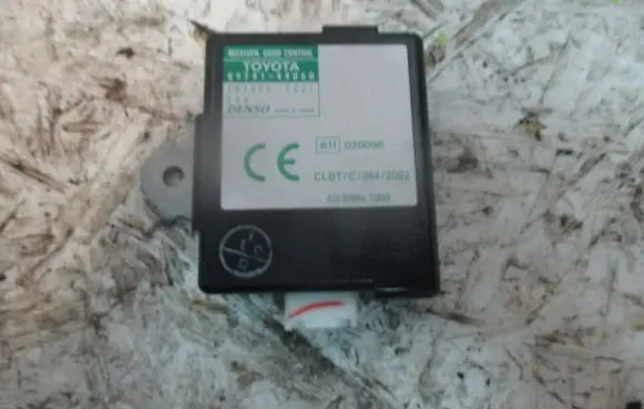 Toyota Avensis Verso Engine control unit/module