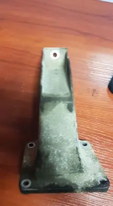 BMW 5 E39 Engine mounting bracket 1092973