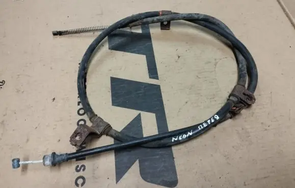 Chrysler Neon II Handbrake/parking brake wiring cable 