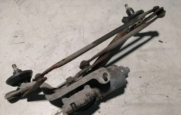 Toyota Yaris Front wiper linkage and motor 851100D080 1593000431