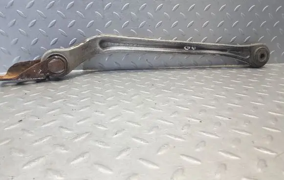 Mercedes-Benz E W211 Rear control arm A2303500429 2303500429