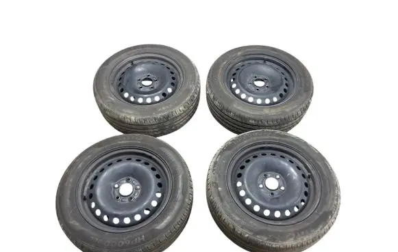 Volvo V60 R16 steel rim