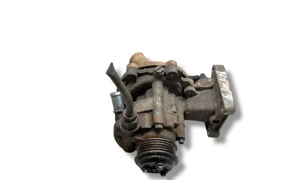 Ford Mondeo Mk III Water pump XS7Q8A578 XS7E3A733A XS7Q8K500