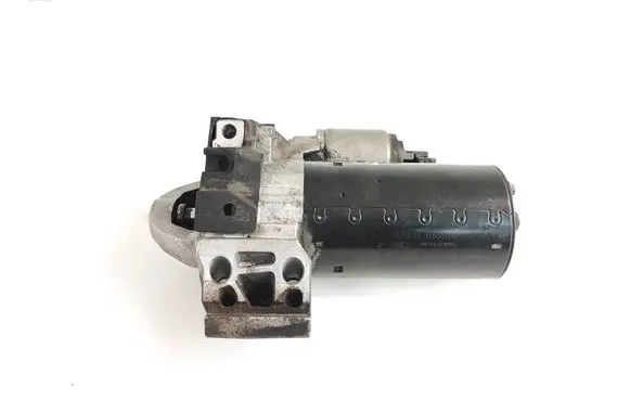 BMW 5 F10 F11 Starter motor 8574102