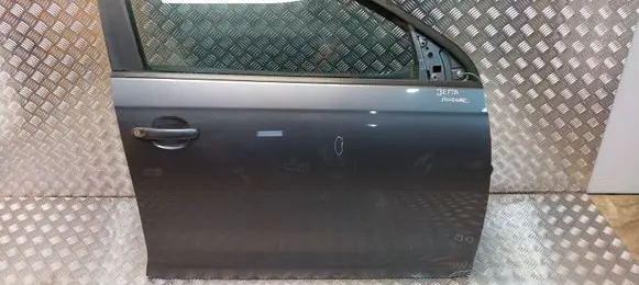 Volkswagen Jetta V Front door S26380240