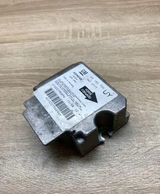 Opel Astra G Airbag control unit/module 09180799