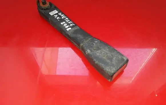 Hyundai Santa Fe Front seatbelt buckle 888302B300