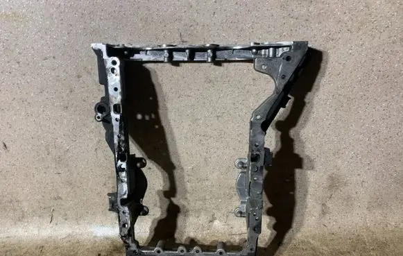 Mercedes-Benz E W212 Oil sump A6510140202