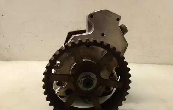 Renault Laguna II Fuel injection high pressure pump 7700104018D