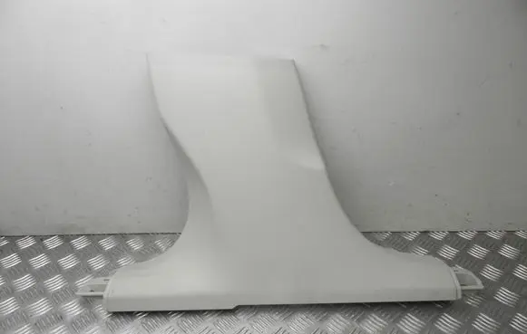 Volvo XC60 (B) pillar trim (bottom) 31425697