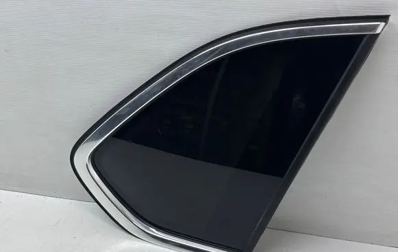 BMW X5 F15 Rear side window 43R000265 E000251 DOT904AS3M513