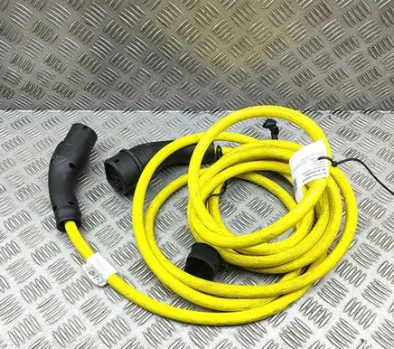 Audi Q4 e-tron Electric car charging cable 1EA971639E