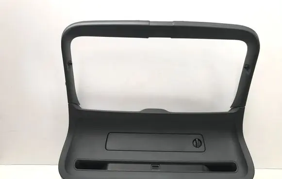 Volvo XC40 Tailgate trim 30747056