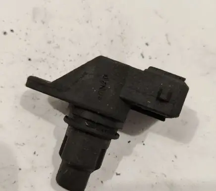 Renault Scenic I Camshaft position sensor 8200038472