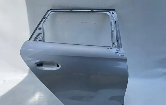 Seat Leon IV Rear door 5FE833312