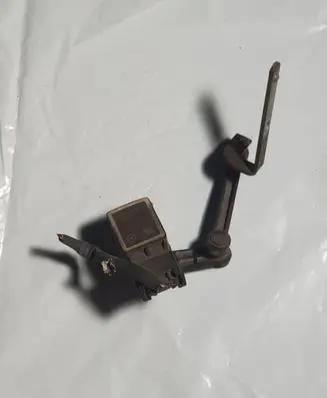 Mercedes-Benz GL X164 Air suspension front height level sensor A0105427717 A1643200632
