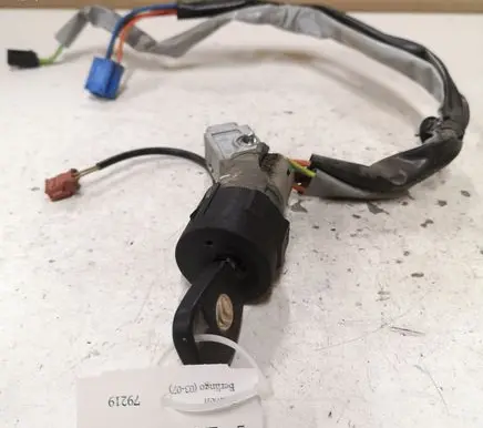 Citroen Berlingo Ignition lock 9663123280