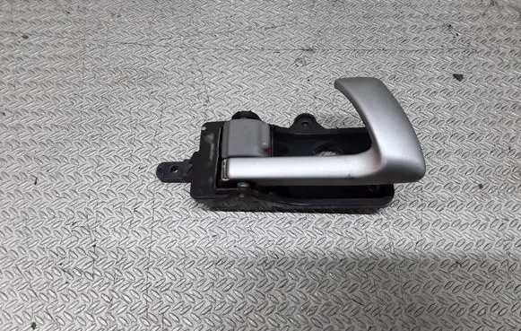 Hyundai Santa Fe Front door interior handle