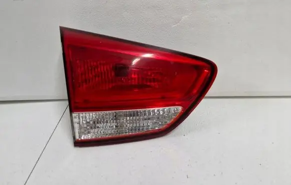 KIA Carens III Rear/tail lights 92403-A4010