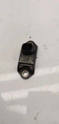 Volkswagen PASSAT CC Airbag deployment crash/impact sensor 3c0907651