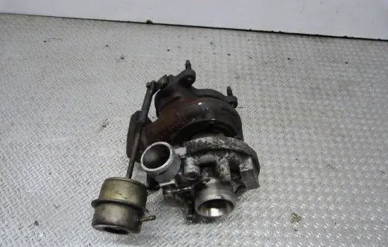 Audi A4 S4 B5 8D Turbo 028145702L