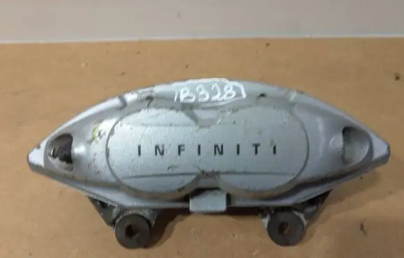 Infiniti QX70 S51 Front brake caliper 4502R