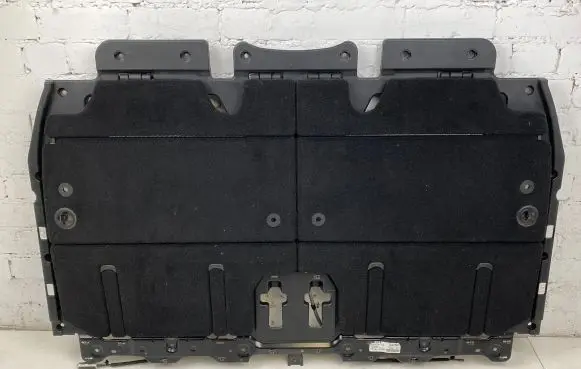 Chrysler Pacifica Second row seat mat 5RH97DX9AH 05028624AD 0JR141301