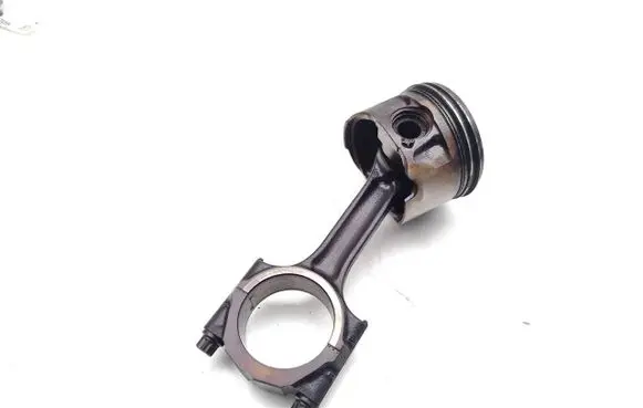 Volvo S60 Piston with connecting rod B5234T