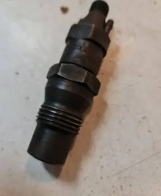 Volkswagen Transporter - Caravelle T4 Fuel injector 068130202E KCA30S44