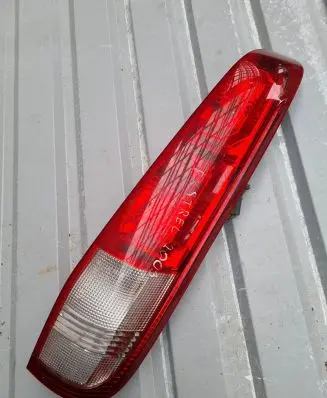 Nissan X-Trail T30 Rear/tail lights 265508H326