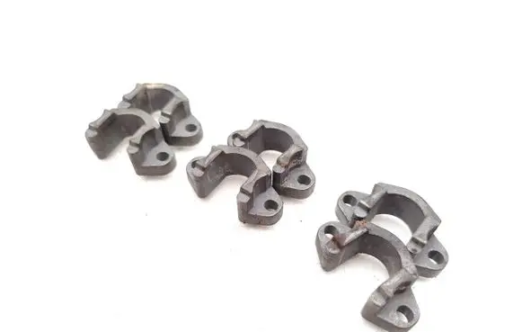 BMW 5 E60 E61 Fuel Injector clamp holder 