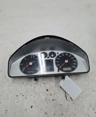 Ford Galaxy Speedometer (instrument cluster) 7M5920800