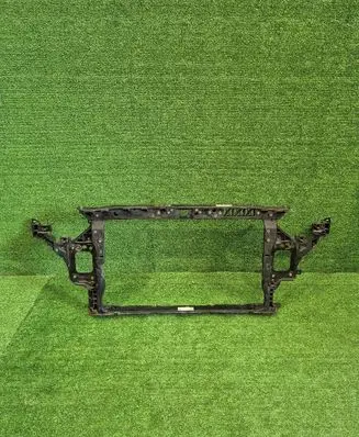 KIA Ceed Radiator support slam panel 64102-cr200