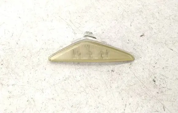 BMW 3 E46 Front fender indicator light 6920732 59474910