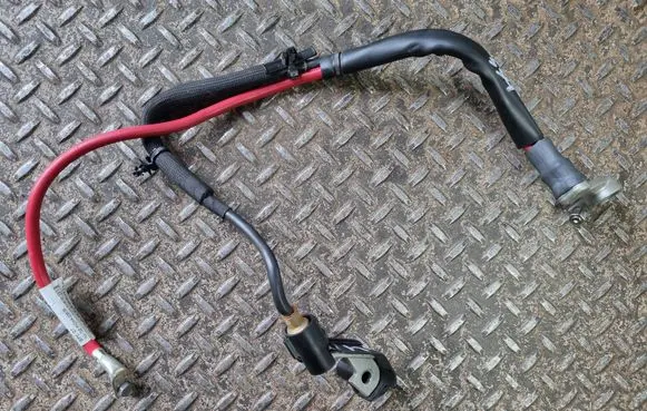 Audi Q3 F3 Positive cable (battery) 5QA971228AL