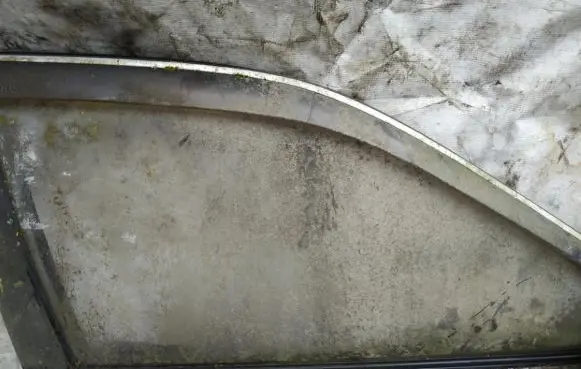 Mazda Xedos 6 Front door window glass four-door