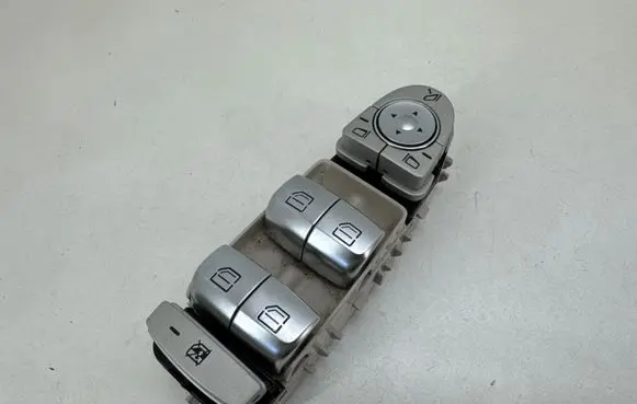 Mercedes-Benz CLS C257 Electric window control switch A2139054803