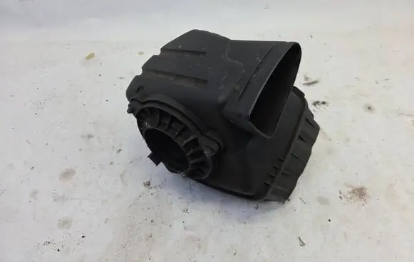 Maserati Ghibli Air filter box 670004602