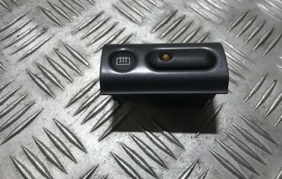 Windscreen/window heater switch
