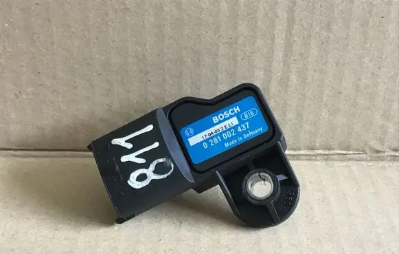 Opel Zafira B Air pressure sensor 0281002437