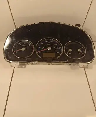 Hyundai Santa Fe Speedometer (instrument cluster) 9401128605 11001449700H
