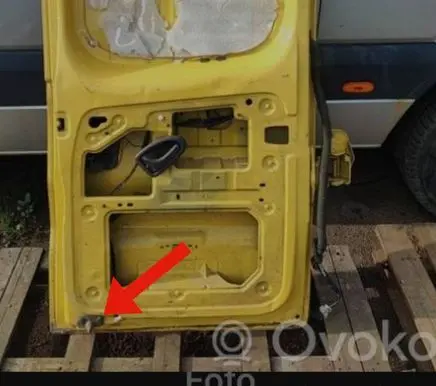 Opel Vivaro Loading door lock loop/hook striker 206212 312225